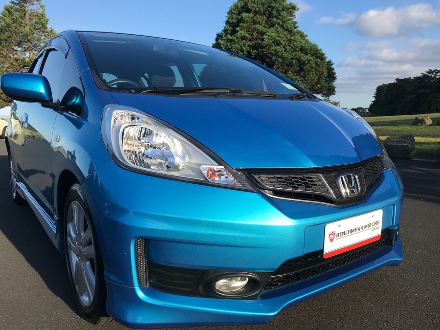 Honda JAZZ 2012 1.5S only done 44k!  -SOLD