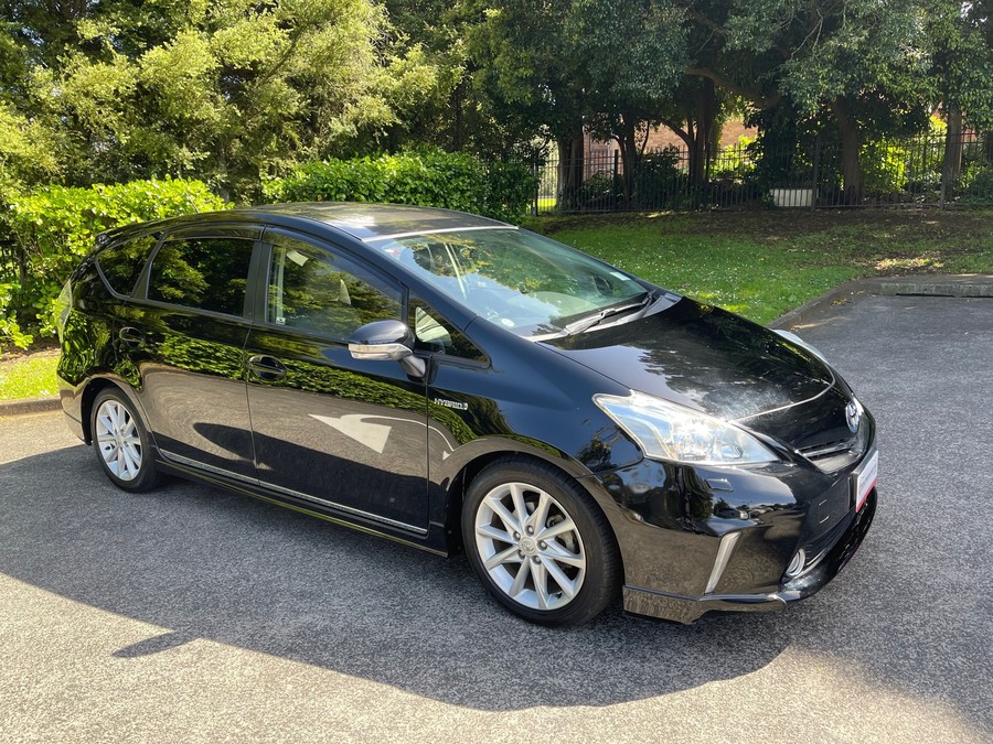 2012 PRIUS Alpha G Touring 7 Seater SUNROOF SOLD Benchmark