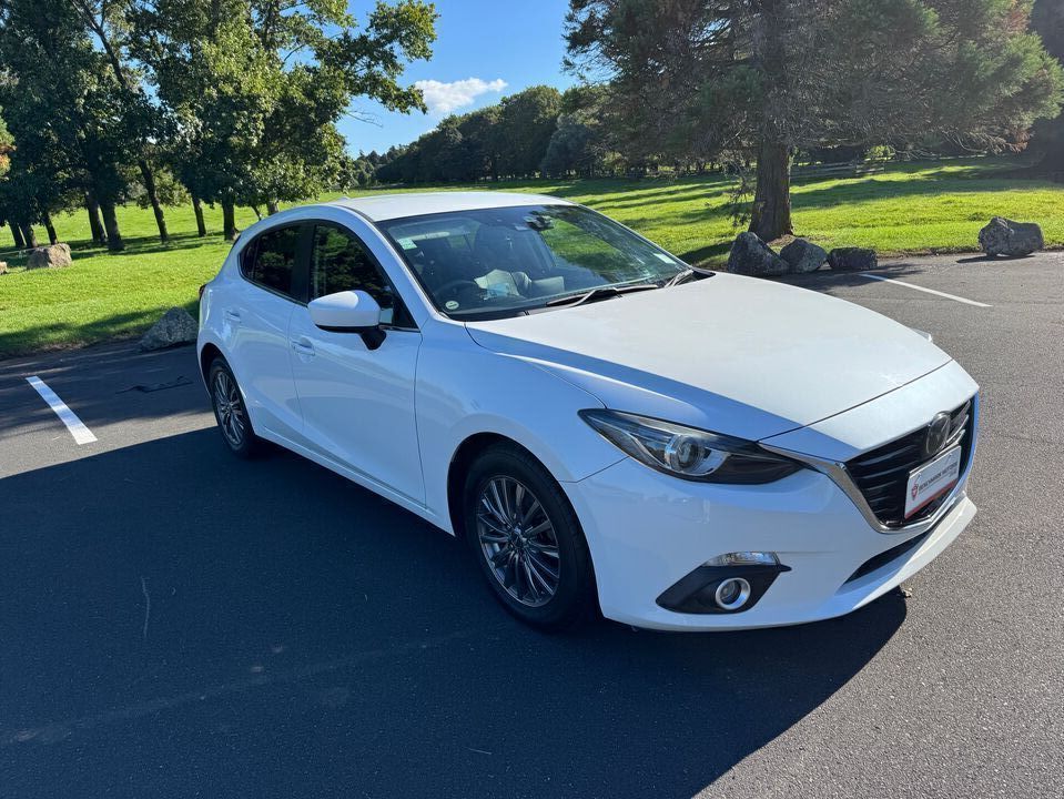 Mazda Axela Sport Skyactive G Package 2016 done 98k SOLD!