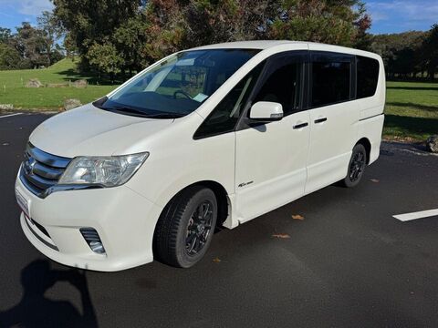 SOLD!! 2013 Nissan Serena 8 Seats Hybrid 1 Yr Warranty 9