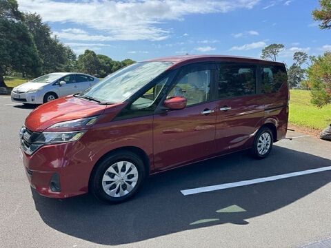 Nissan Serena 2017 done only 148k - SOLD!
