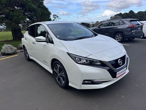 2017 Nissan Leaf FULl ENGL DASH/STEREO/NZ CHARGER done only 74k FULL ELECTRIC From $75/week