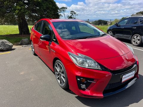 2013 Toyota Prius G's Sports Package done 95k -Ready!