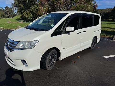 SOLD!! 2013 Nissan Serena 8 Seats Hybrid 1 Yr Warranty 9" NZ Stereo  115k! READY!