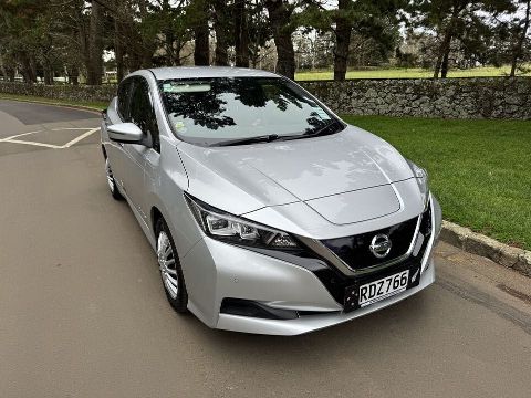 2019 Nissan Leaf ENGL DASH/STEREO/NZ CHARGER done only 109k FULL ELECTRIC SOLD!